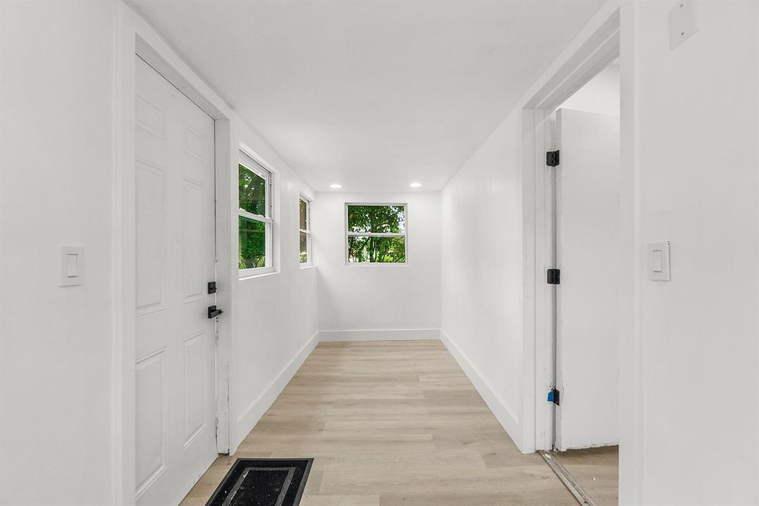 004-114Northwest10thAvenue-DelrayBeach-F