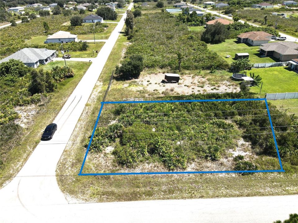 For Sale: $23,999 (0.25 acres)