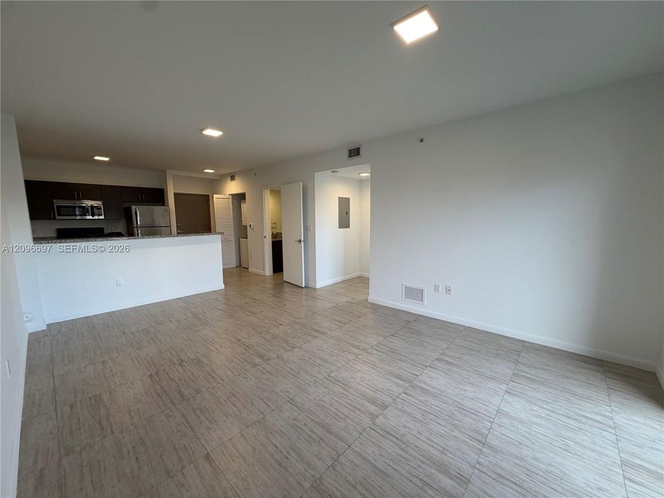 En Renta: $2,499 (1 camas, 1 baños, 800 Pies cuadrados)
