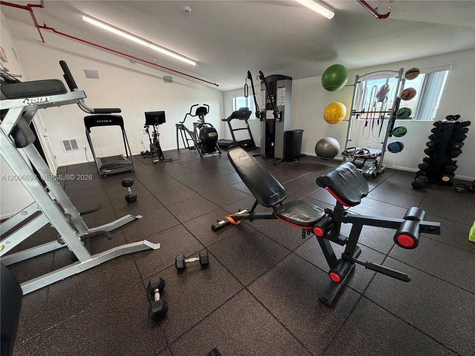 En Renta: $2,499 (1 camas, 1 baños, 800 Pies cuadrados)