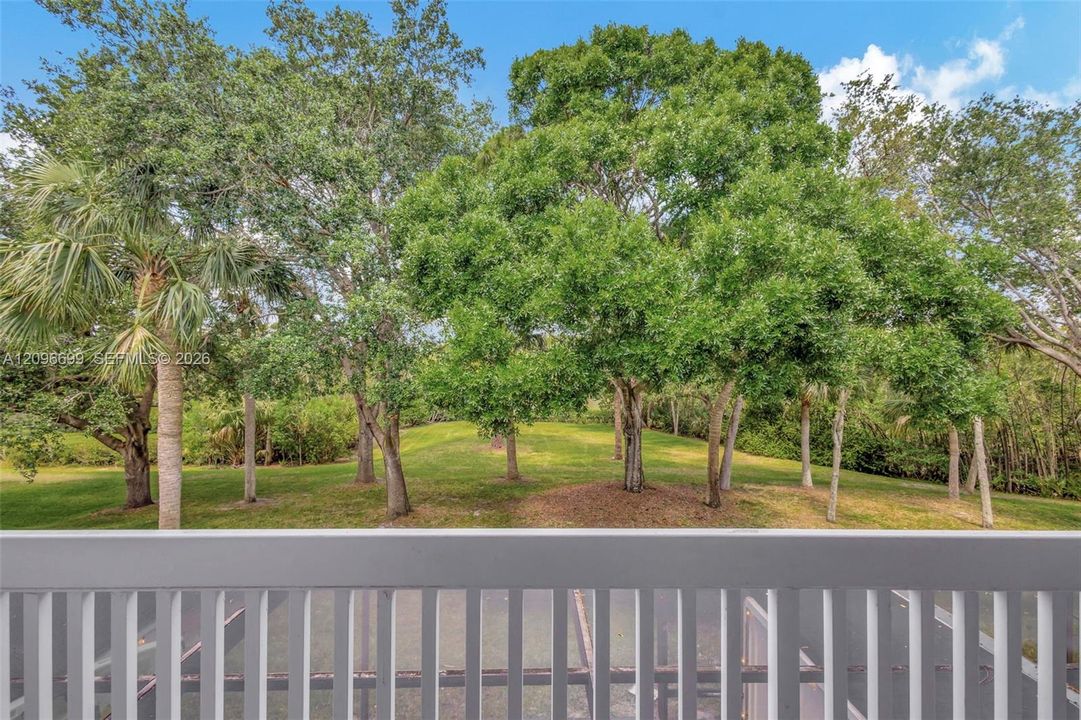 For Rent: $3,200 (3 beds, 2 baths, 1564 Square Feet)