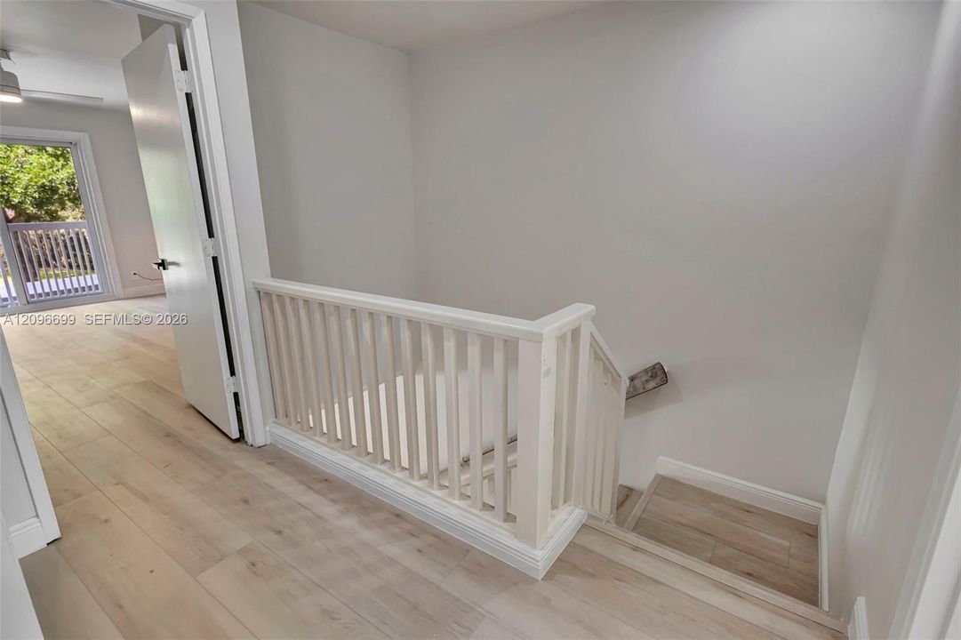 For Rent: $3,200 (3 beds, 2 baths, 1564 Square Feet)