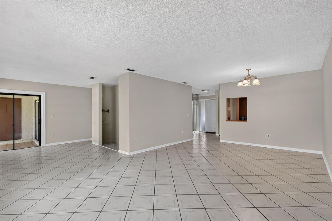 Living/Dining