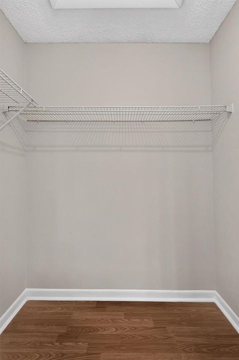 Walk-in Closet
