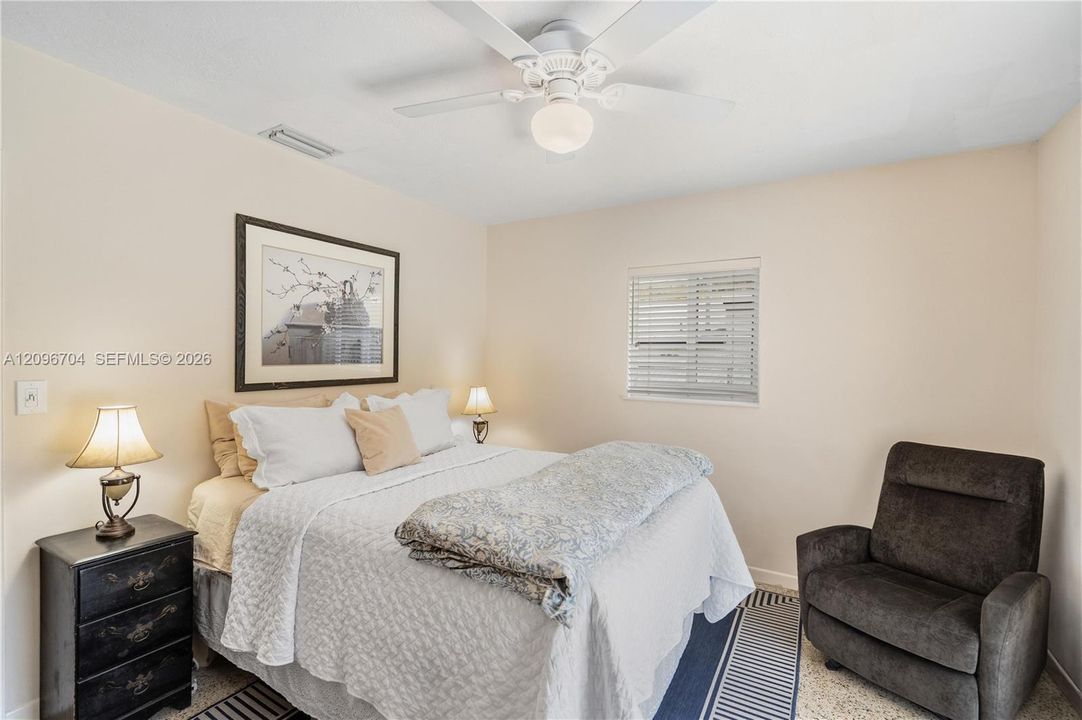 For Sale: $689,000 (3 beds, 2 baths, 1218 Square Feet)