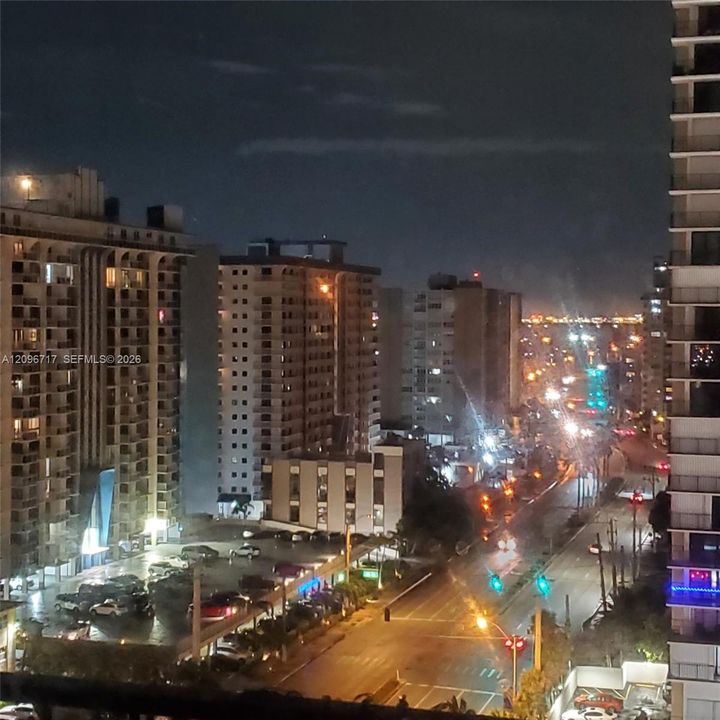 En Renta: $3,250 (2 camas, 2 baños, 1230 Pies cuadrados)