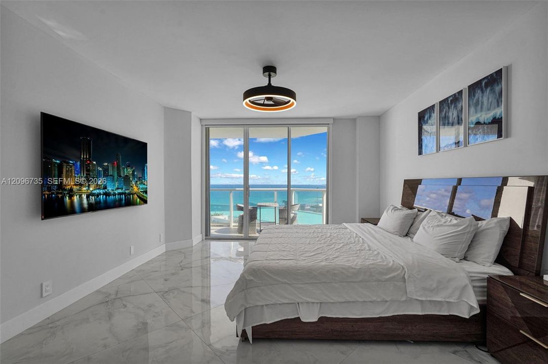 En Venta: $1,198,000 (3 camas, 2 baños, 1760 Pies cuadrados)