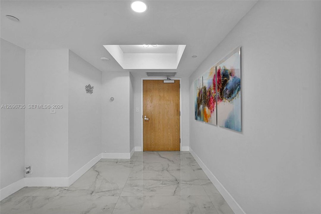 En Venta: $1,198,000 (3 camas, 2 baños, 1760 Pies cuadrados)