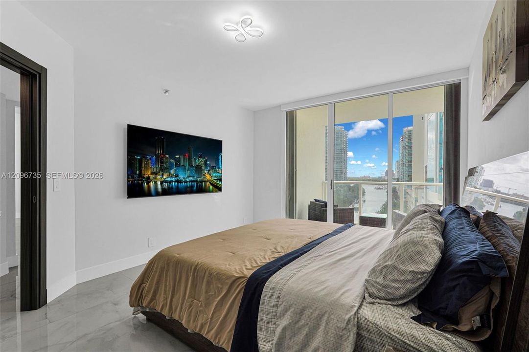 En Venta: $1,198,000 (3 camas, 2 baños, 1760 Pies cuadrados)