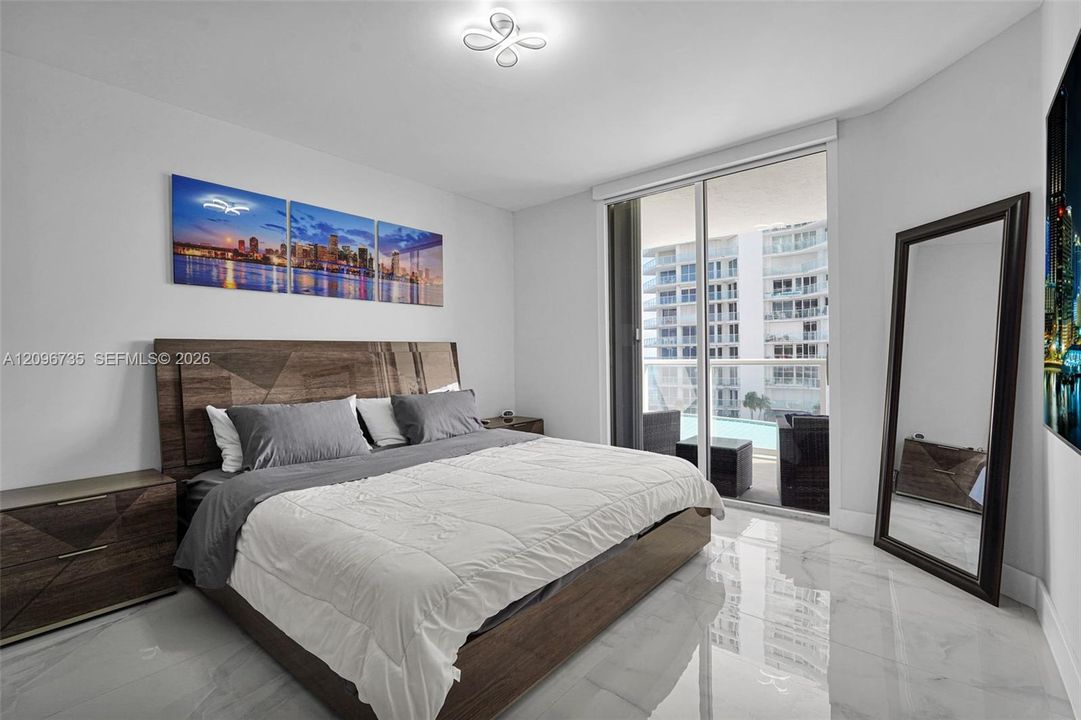 En Venta: $1,198,000 (3 camas, 2 baños, 1760 Pies cuadrados)