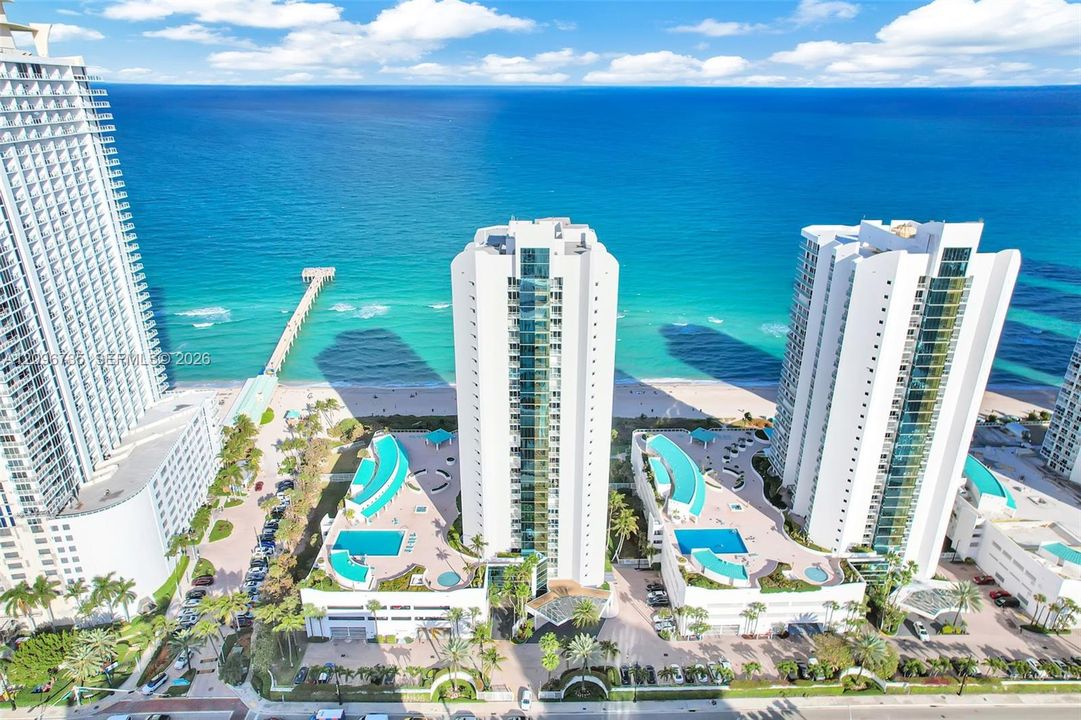En Venta: $1,198,000 (3 camas, 2 baños, 1760 Pies cuadrados)