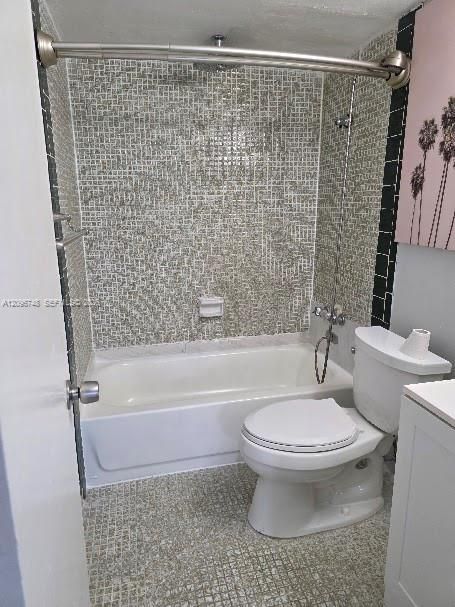 For Rent: $2,200 (2 beds, 2 baths, 852 Square Feet)