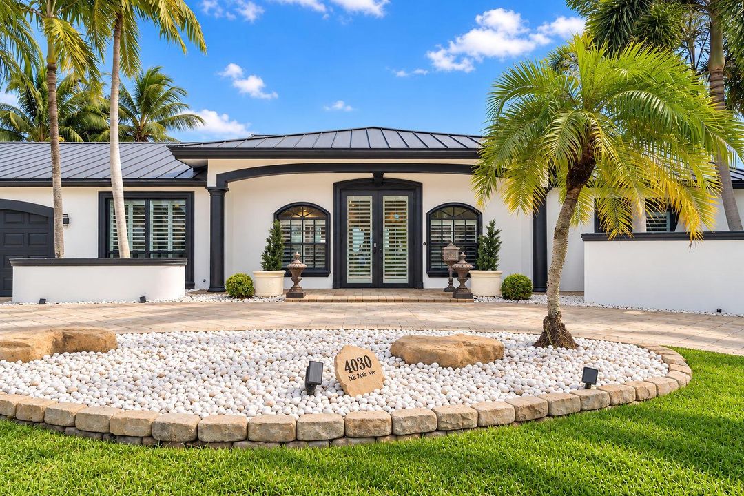 OutsideFront-4