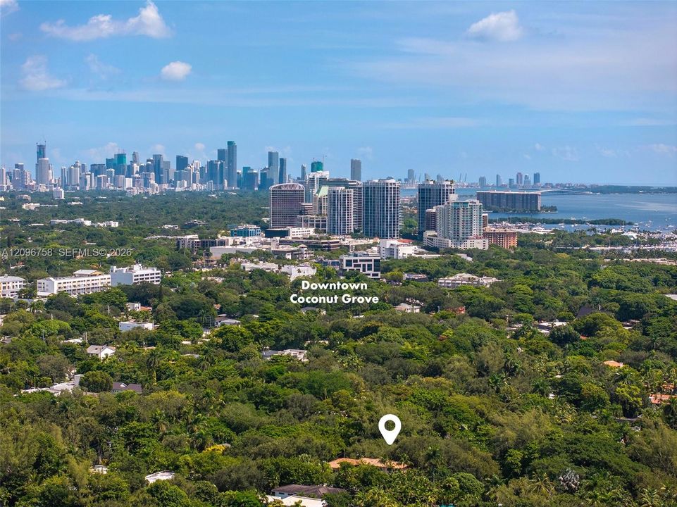 For Sale: $2,450,000 (2 beds, 1 baths, 988 Square Feet)