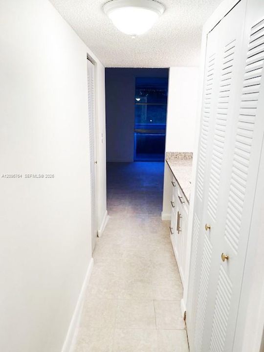 В аренду: $1,450 (1 спален, 1 ванн, 800 Квадратных фут)