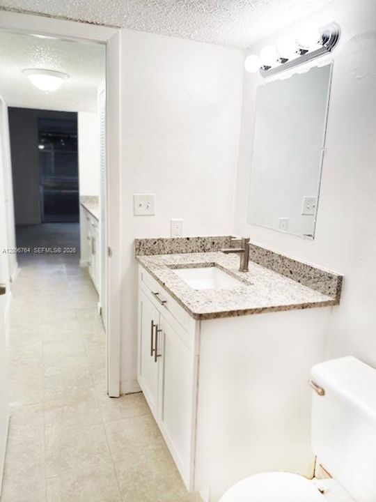В аренду: $1,450 (1 спален, 1 ванн, 800 Квадратных фут)