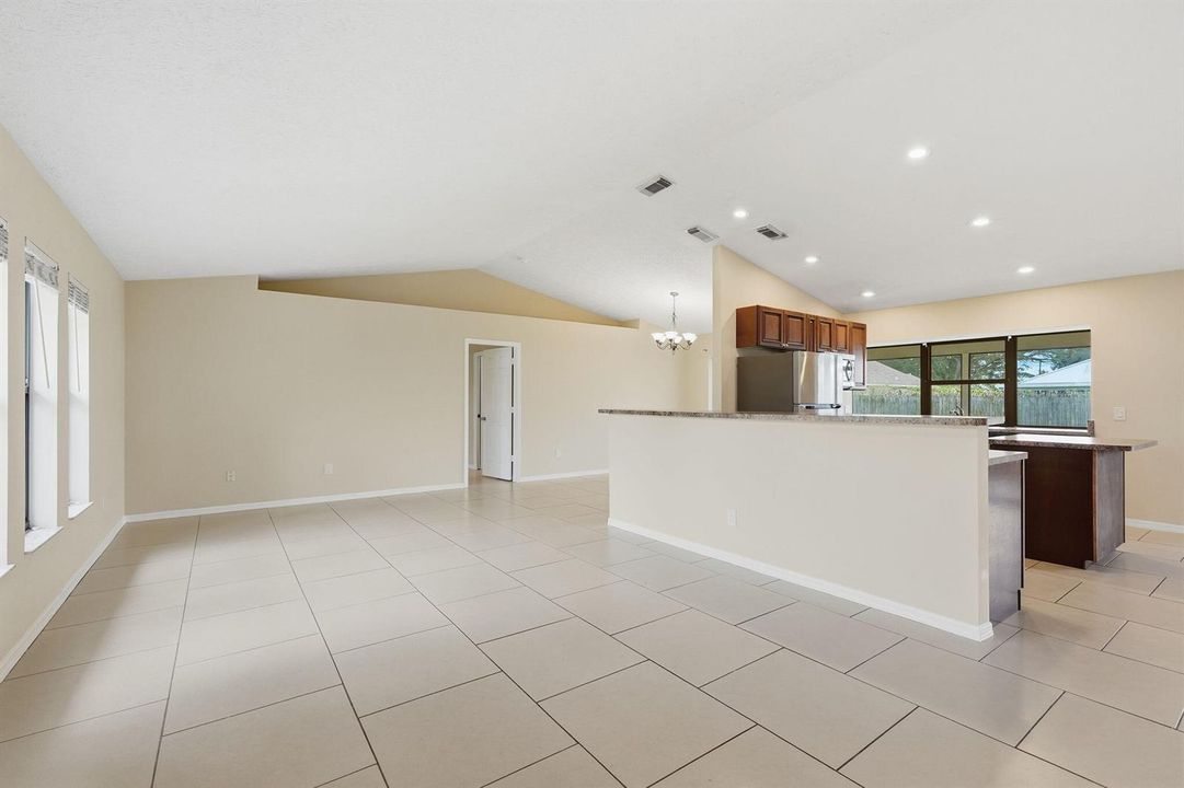 19-web-or-mls-682_SW_Jacoby_Ave_09257