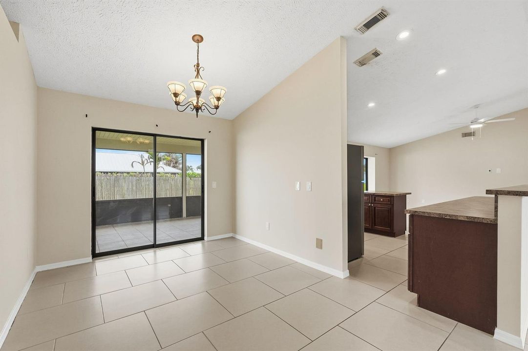 15-web-or-mls-682_SW_Jacoby_Ave_09245
