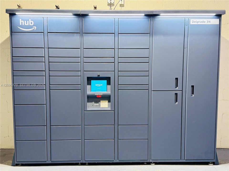New Amazon Locker