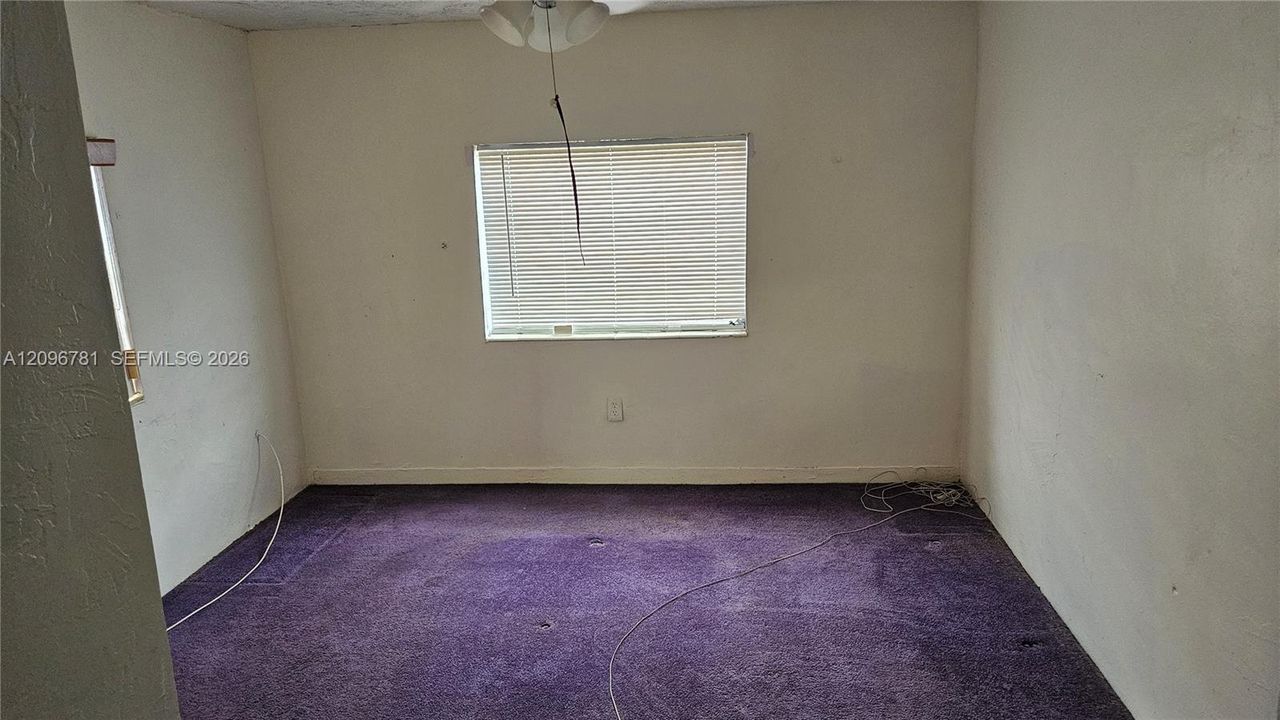 En Renta: $2,550 (3 camas, 2 baños, 1396 Pies cuadrados)