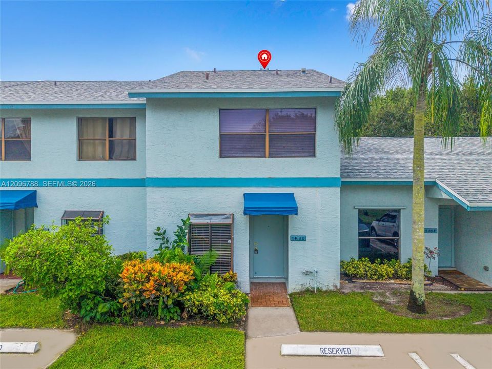 En Venta: $329,950 (2 camas, 2 baños, 1232 Pies cuadrados)