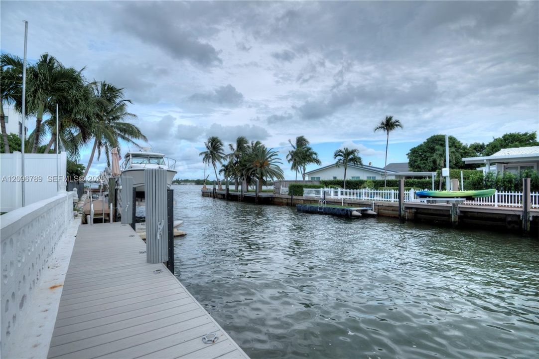 For Rent: $15,500 (4 beds, 3 baths, 3027 Square Feet)