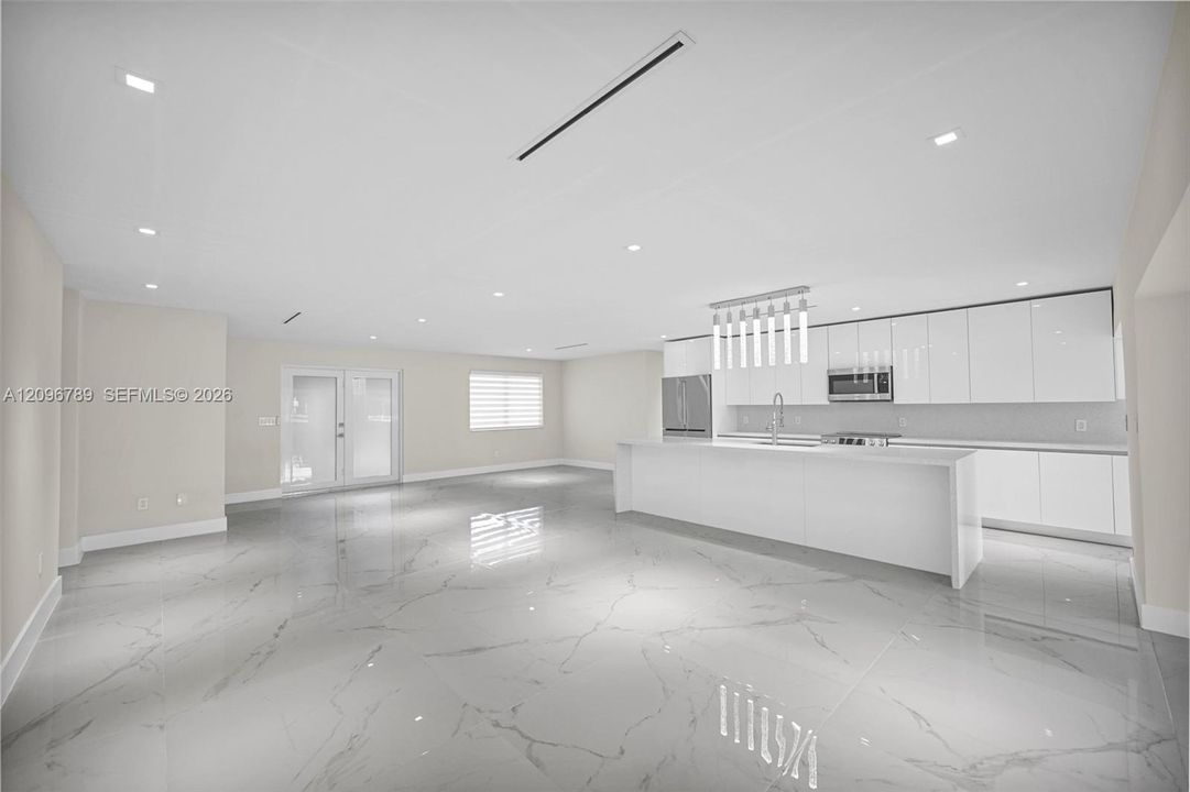 For Rent: $15,500 (4 beds, 3 baths, 3027 Square Feet)