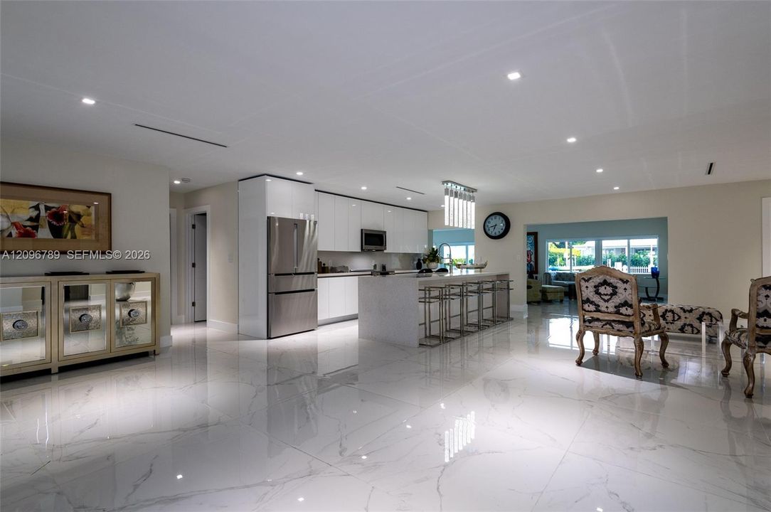 For Rent: $15,500 (4 beds, 3 baths, 3027 Square Feet)