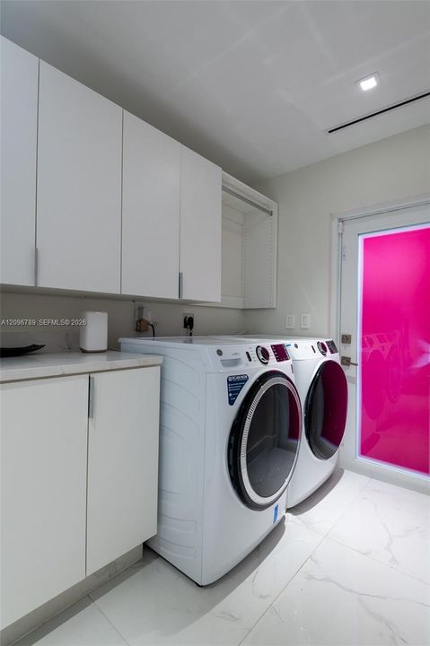 For Rent: $15,500 (4 beds, 3 baths, 3027 Square Feet)