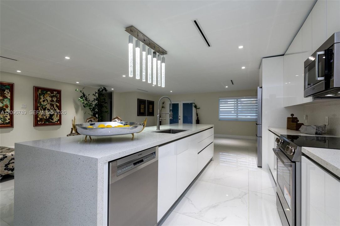 For Rent: $15,500 (4 beds, 3 baths, 3027 Square Feet)