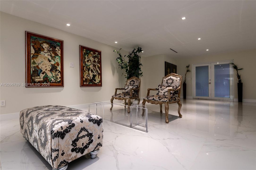 For Rent: $15,500 (4 beds, 3 baths, 3027 Square Feet)