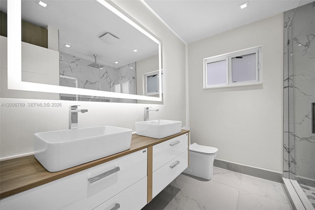 For Rent: $15,500 (4 beds, 3 baths, 3027 Square Feet)
