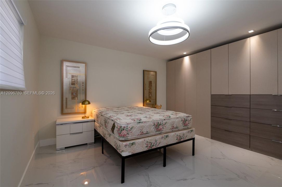 For Rent: $15,500 (4 beds, 3 baths, 3027 Square Feet)