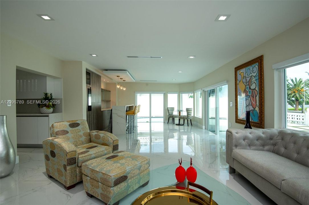 For Rent: $15,500 (4 beds, 3 baths, 3027 Square Feet)