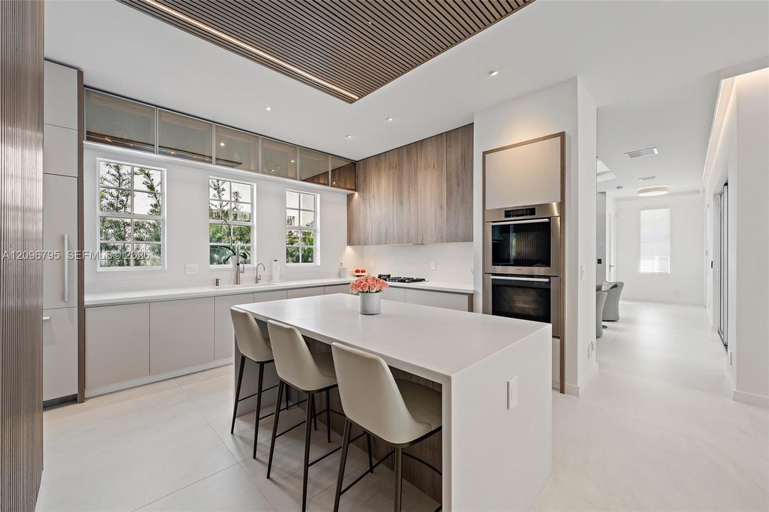 For Sale: $1,375,000 (3 beds, 2 baths, 2232 Square Feet)