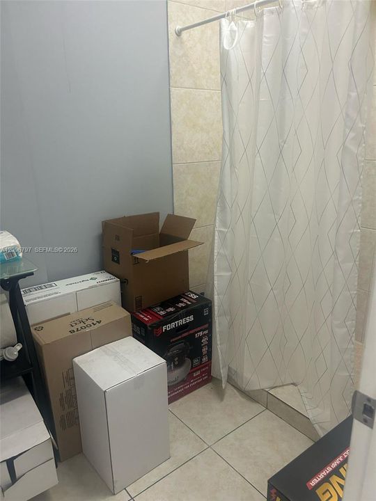 For Rent: $6,000 (0 beds, 0 baths, 0 Square Feet)