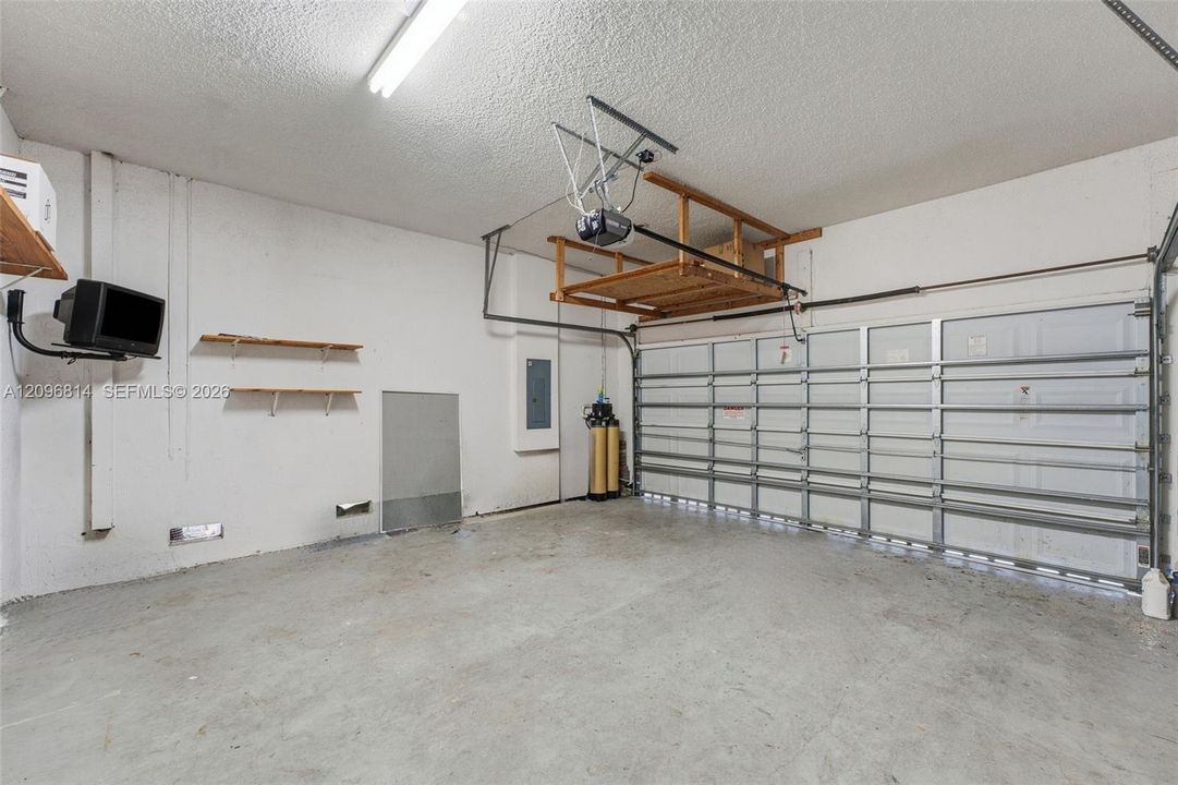 En Renta: $3,000 (3 camas, 2 baños, 1964 Pies cuadrados)