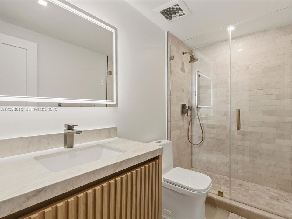 For Rent: $3,500 (2 beds, 2 baths, 1152 Square Feet)