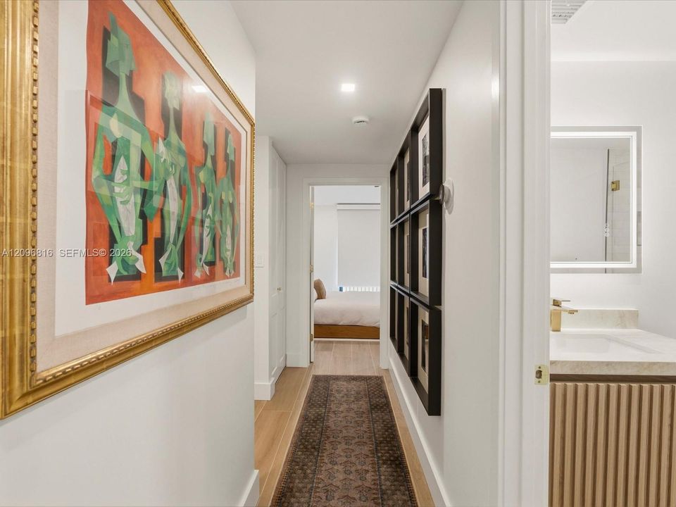 For Rent: $3,500 (2 beds, 2 baths, 1152 Square Feet)