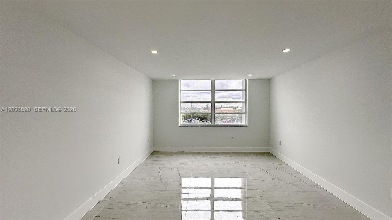 For Rent: $2,850 (2 beds, 2 baths, 1303 Square Feet)