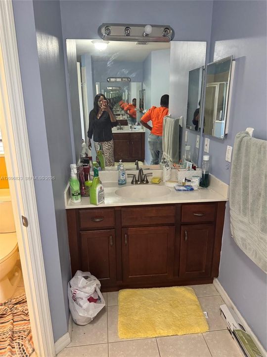 For Sale: $535,000 (4 beds, 3 baths, 2041 Square Feet)