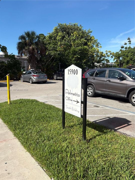 For Rent: $1,715 (1 beds, 1 baths, 0 Square Feet)