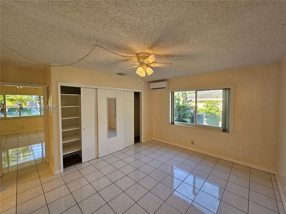 For Rent: $1,850 (1 beds, 1 baths, 750 Square Feet)