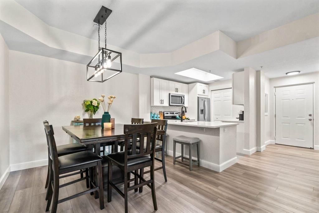 2812DiningRoom