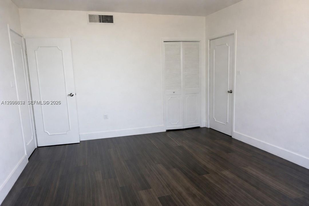 For Sale: $650,000 (2 beds, 2 baths, 1510 Square Feet)