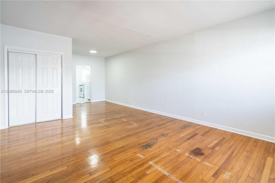 В аренду: $1,600 (0 спален, 1 ванн, 498 Квадратных фут)