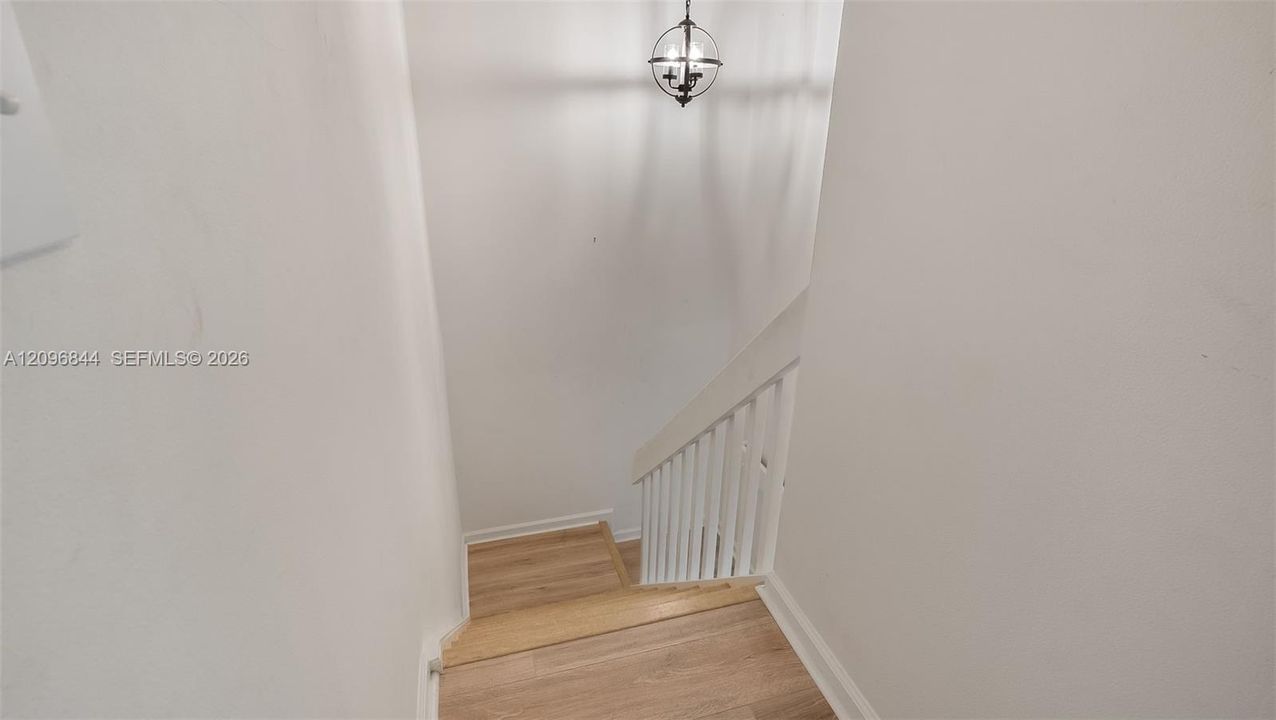 En Venta: $370,000 (3 camas, 2 baños, 1522 Pies cuadrados)
