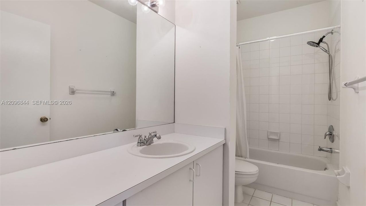 En Venta: $370,000 (3 camas, 2 baños, 1522 Pies cuadrados)