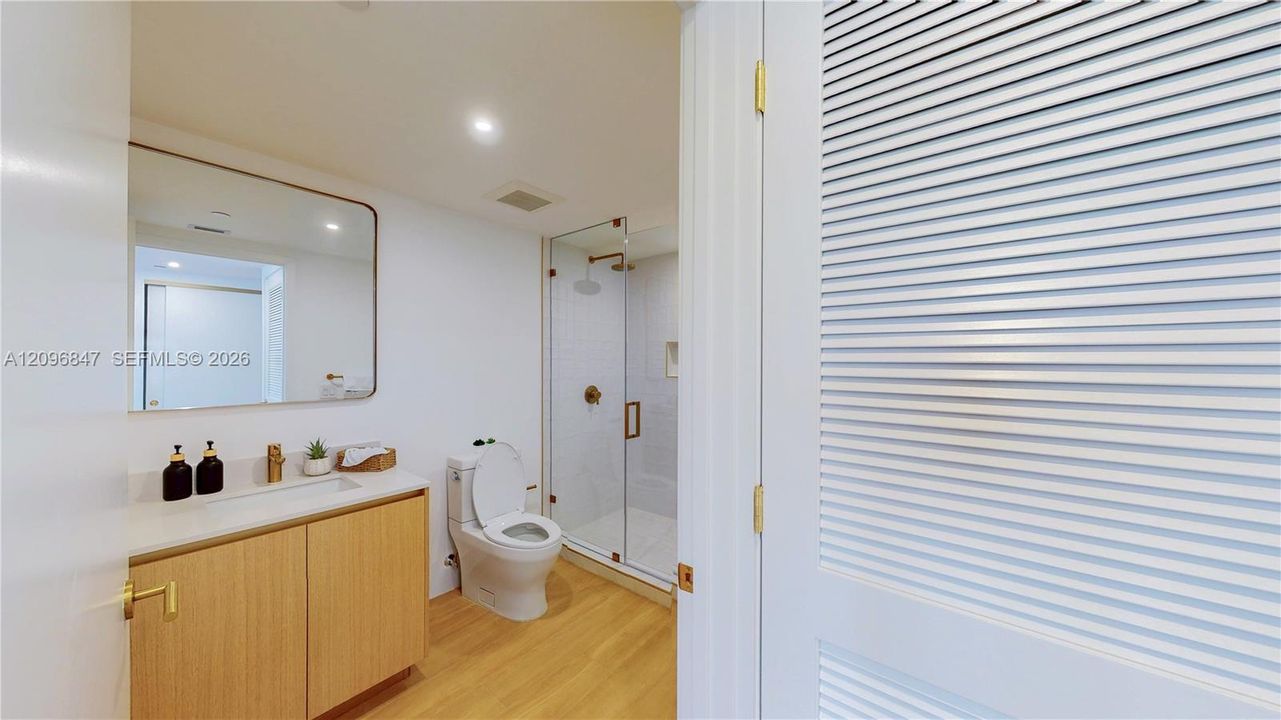 For Sale: $549,000 (0 beds, 1 baths, 535 Square Feet)