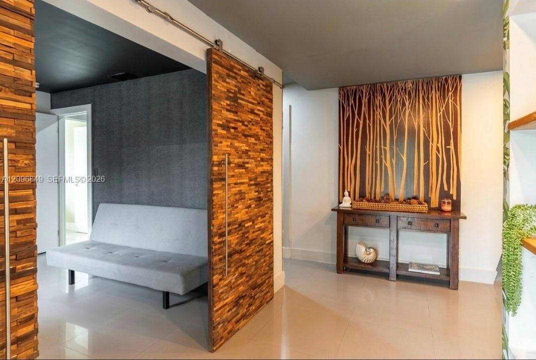 For Rent: $7,990 (3 beds, 2 baths, 1644 Square Feet)